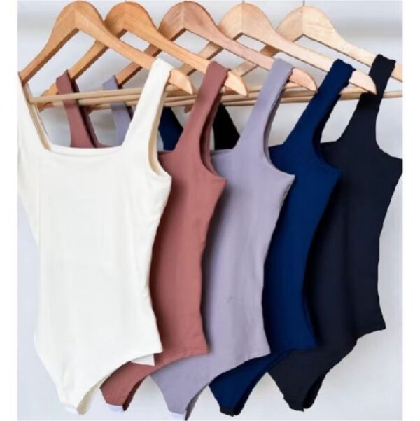 conjunto de cinco blusas de brush