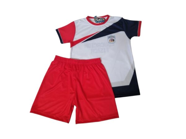 Uniformes escolares personalizados  para escuelas